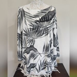 NWOT Tahari 100% Linen Monochrome Leaf Top Sz 3X